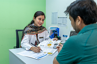 Experienced doctors and lifestyle experts at JK Lifestyle providing holistic health guidance