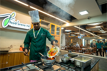 Healthy Food & Restaurant | JK Lifestyle Clean Eating Healthy food and restaurant services by JK Lifestyle offering clean, nutritious, and balanced meals